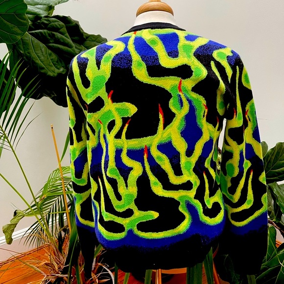 Louis Vuitton Knitted Sweater - Picture 2 of 5